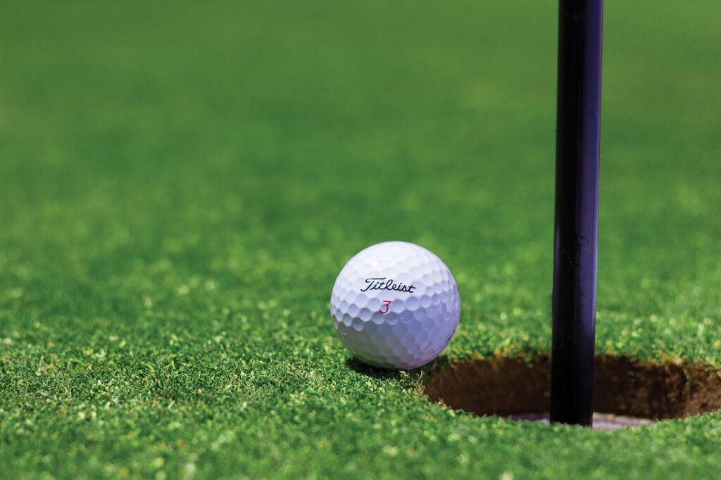 The Best Golf Nutrition for Seniors: A Graceful Approach